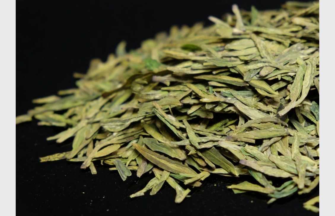 Dračí Studna od řeky Qiantang 2025